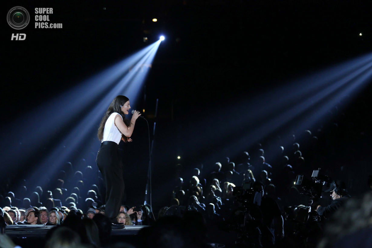 Церемония вручения премии Grammy 2014. На фото Лорд.